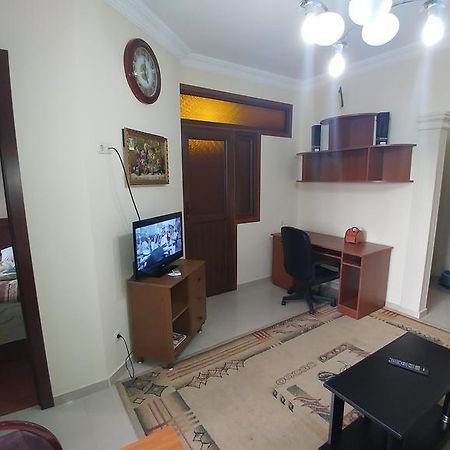 Gigi Apartments Batumi Exterior photo