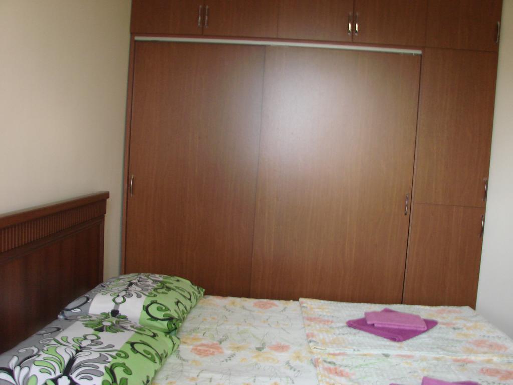 Gigi Apartments Batumi Exterior photo