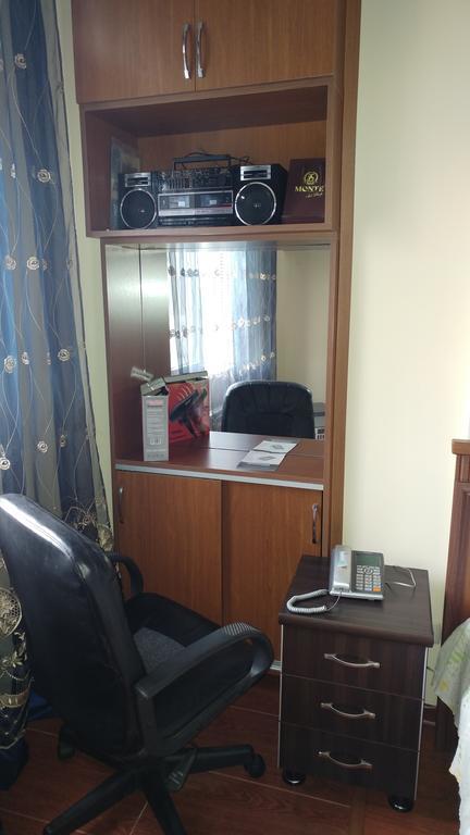 Gigi Apartments Batumi Exterior photo